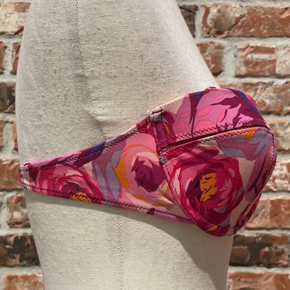 Nanette Lepore pink floral print strapless bikini top / L / Excellent condition - Picture 6 of 17